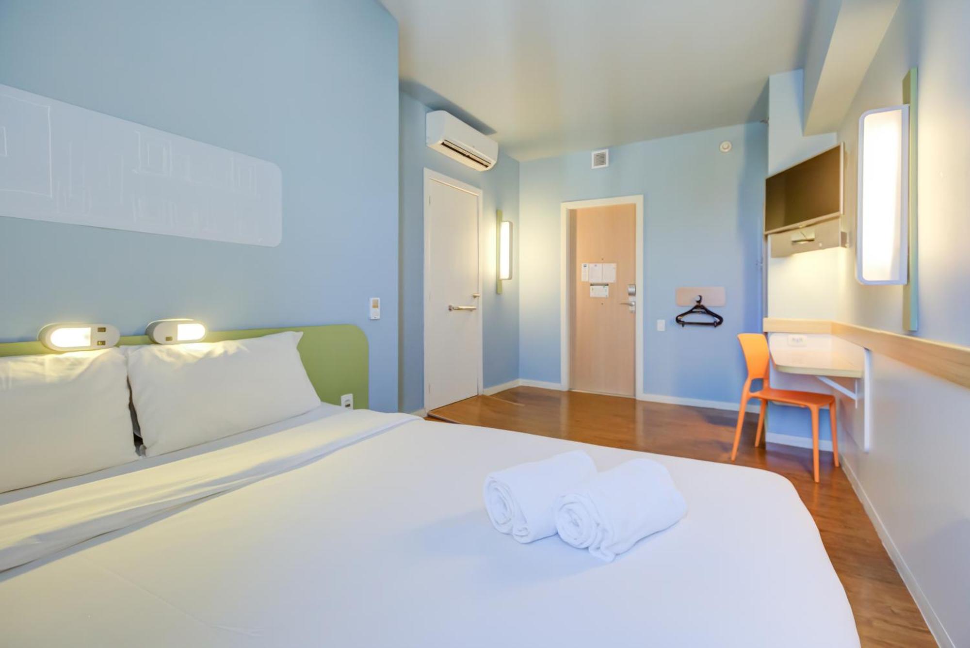 Ibis Budget Rio De Janeiro Nova America Exterior photo